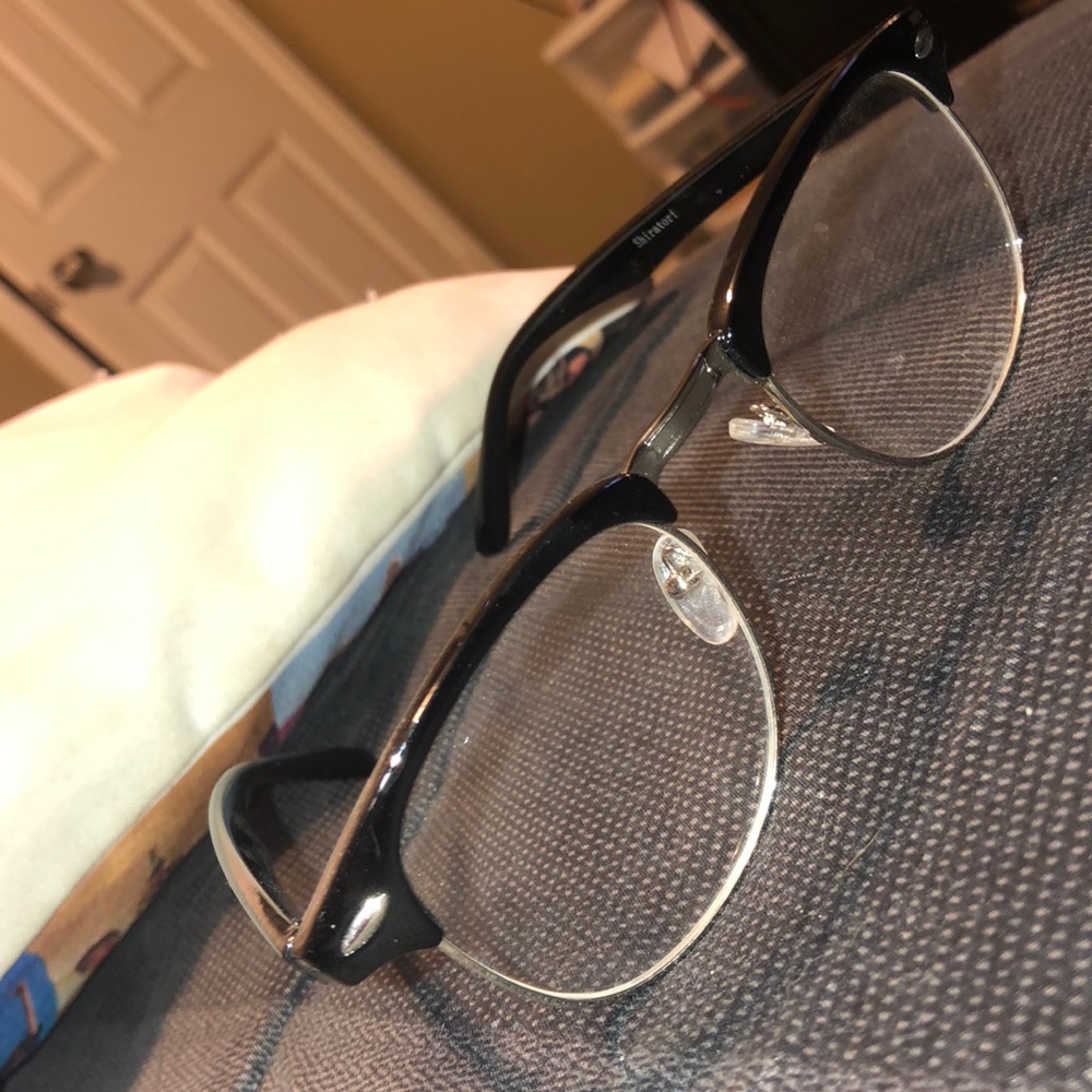 UNISEX GLASSES!